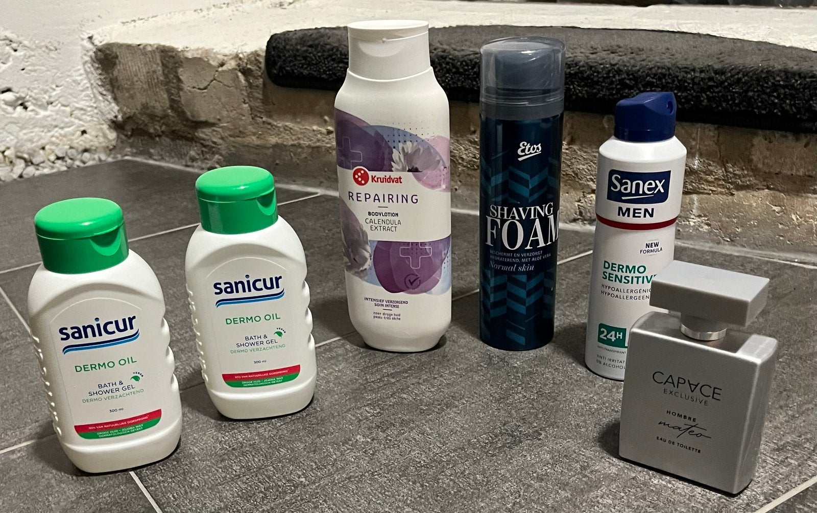 Diverse verzorgingsproducten: Sanicur, Kruidvat, Etos, Sanex, Sieraden, Tassen en Uiterlijk, Ophalen, Nieuw, Overige typen