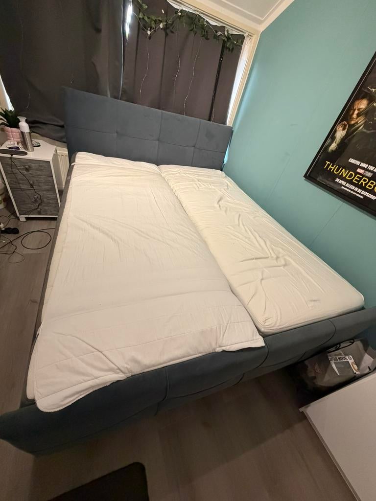 Bed Emily - 160x200cm - mat grijs, Ophalen, Tweepersoons, Zo goed als nieuw, Grijs