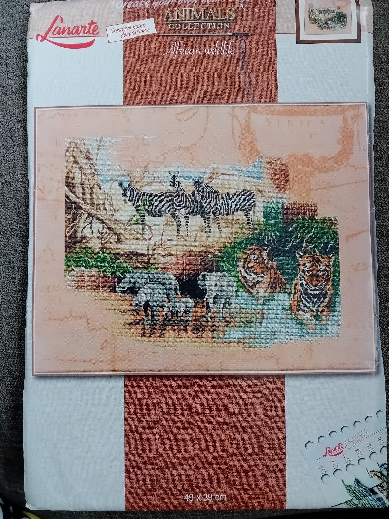 Borduurpakket African Wildlife van Lanarte, Hobby en Vrije tijd, Ophalen of Verzenden, Nieuw, Borduurpakket