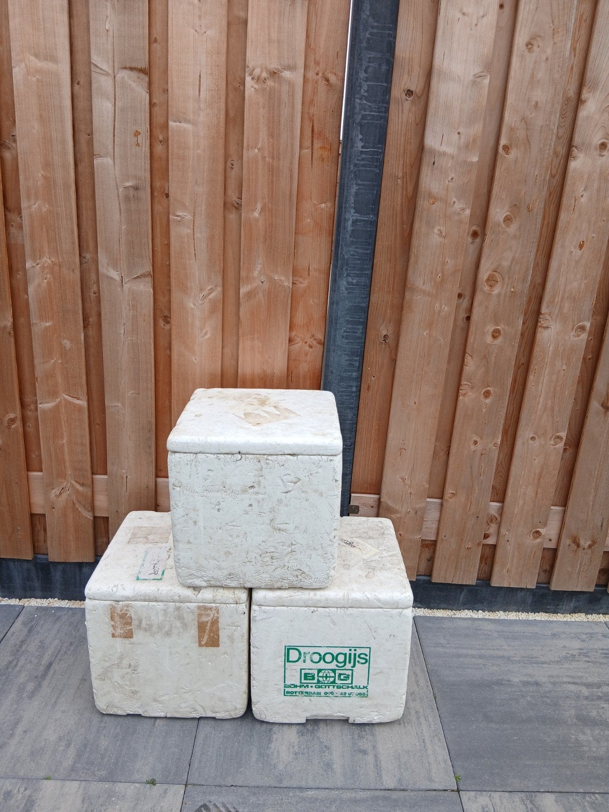 koelboxen 3stuks piepschuim bakken, Caravans en Kamperen, Koelboxen, Ophalen, Gebruikt, Koelbox, Koelelement