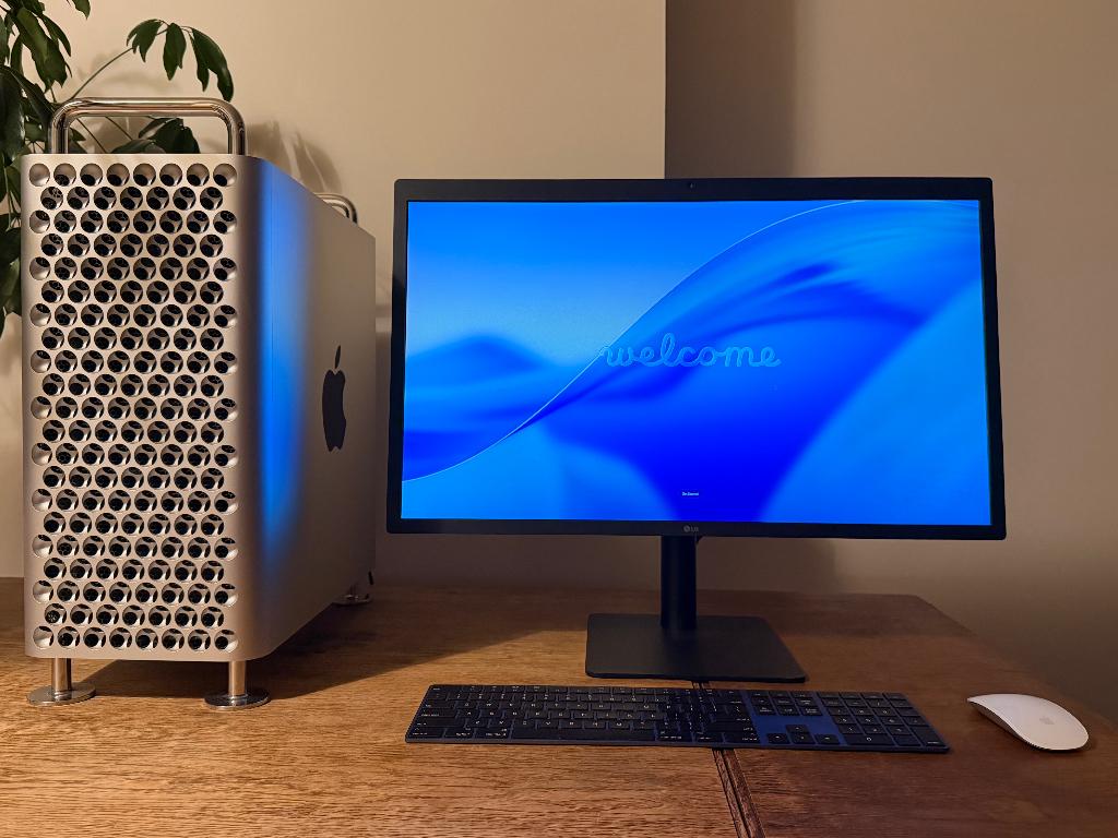 Apple Mac Pro 2019 12-core 48GB 8TB + LG 5K, Computers en Software, Apple Desktops, Gebruikt, Mac Pro, SSD, 3 tot 4 Ghz, 32 GB