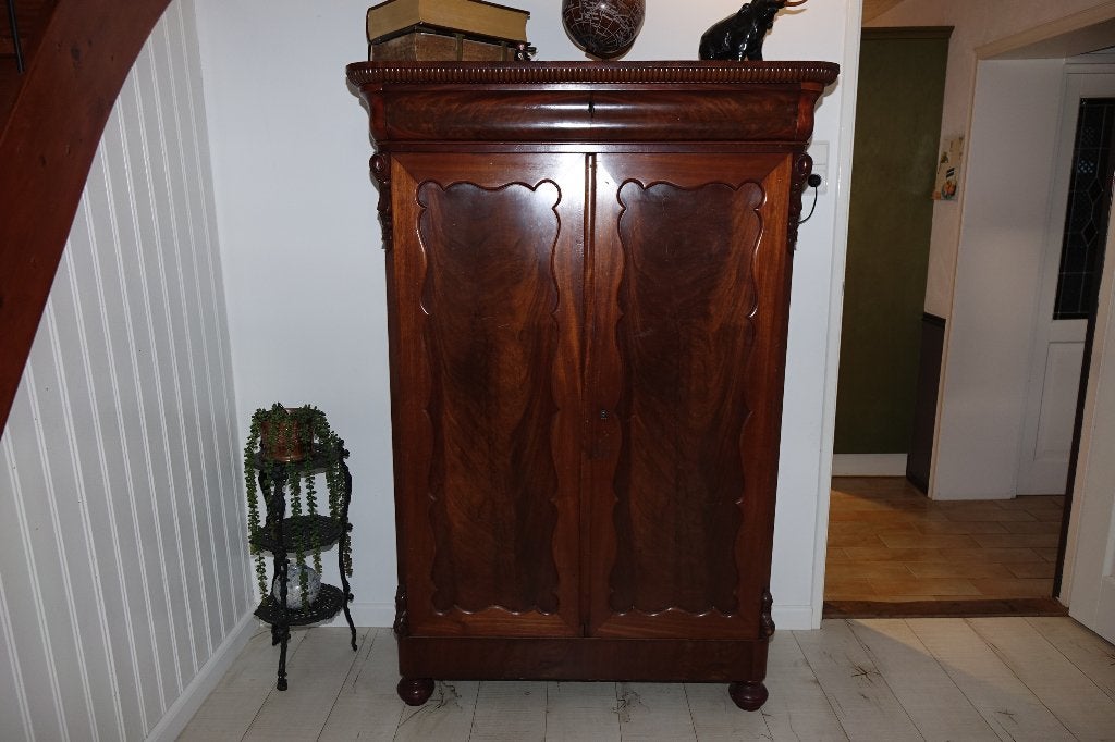 Antieke Mahonie Kledingkast / Linnenkast, Ophalen