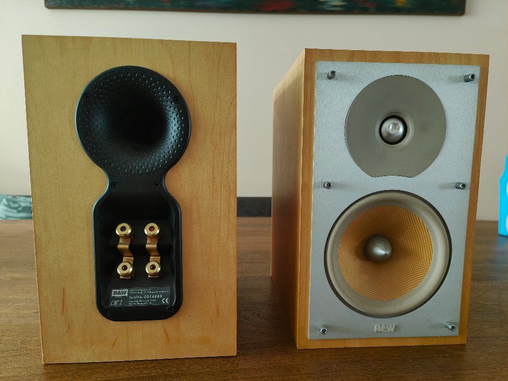 Stereo speakers, 2 stuks. Bowers & Wilkins (B&W), CM2., Ophalen, Gebruikt, 60 tot 120 watt, Bowers & Wilkins (B&W)