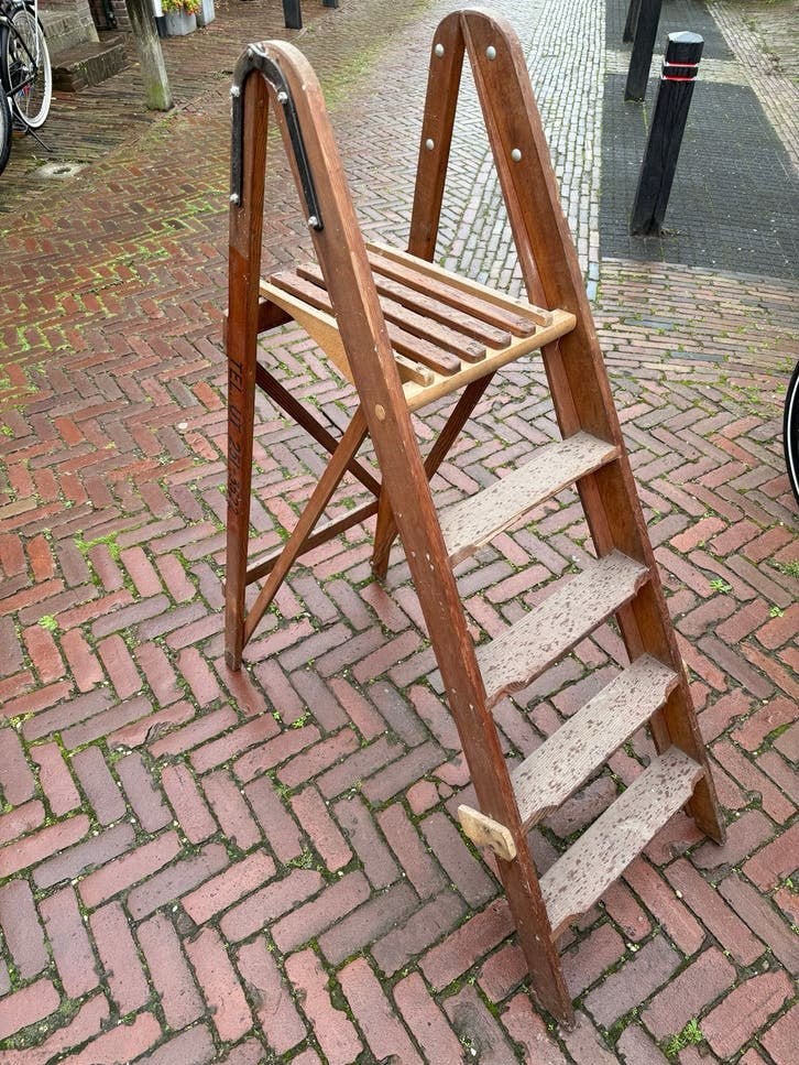 Oude trap WIENESE LADDERS Utrecht, Ophalen, Gebruikt, Trap, Opvouwbaar of Inschuifbaar