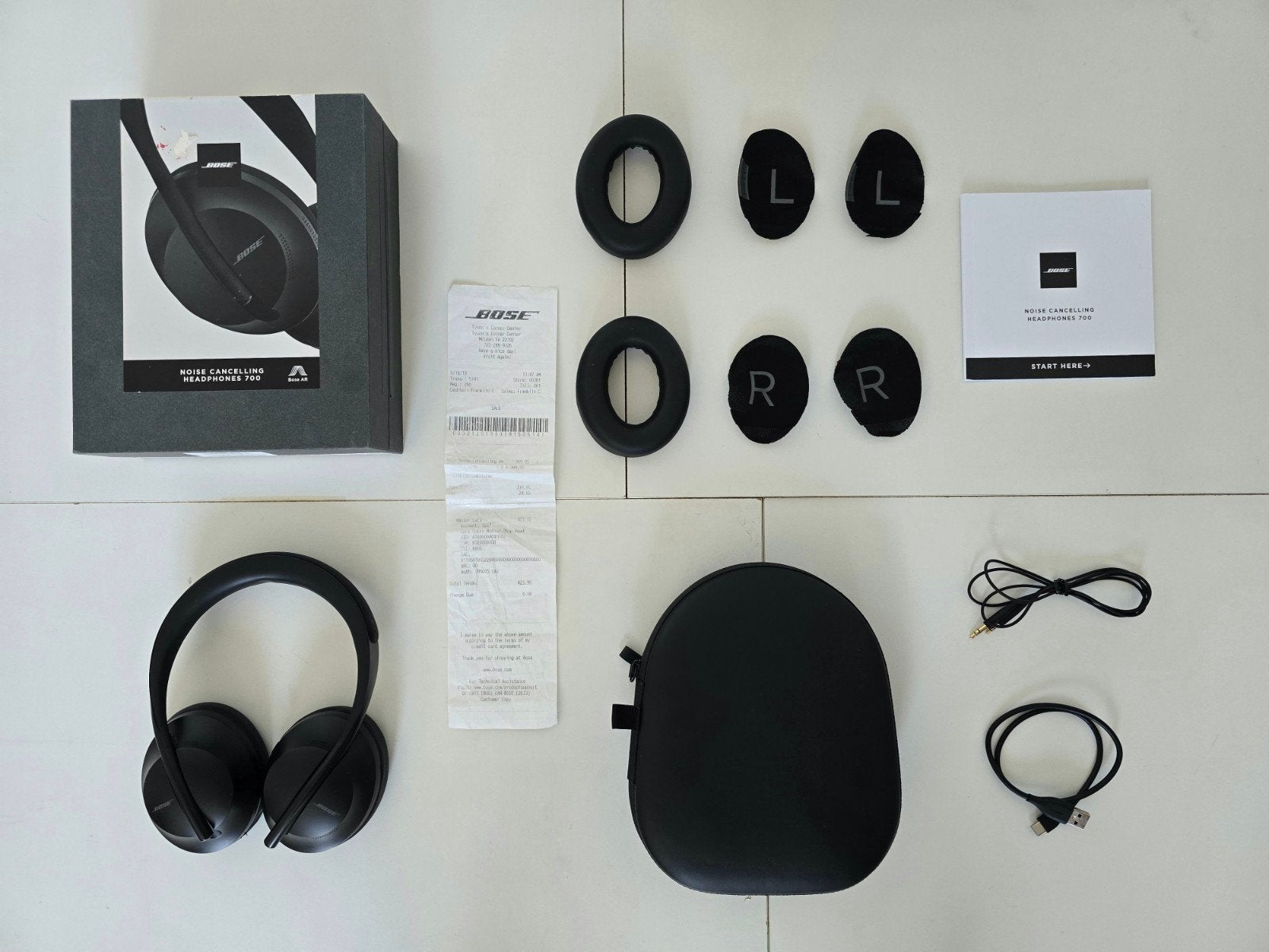 BOSE 700 NC NOISE CANCELLING KOPTELEFOON oordoppen headphone, Ophalen of Verzenden, Zo goed als nieuw