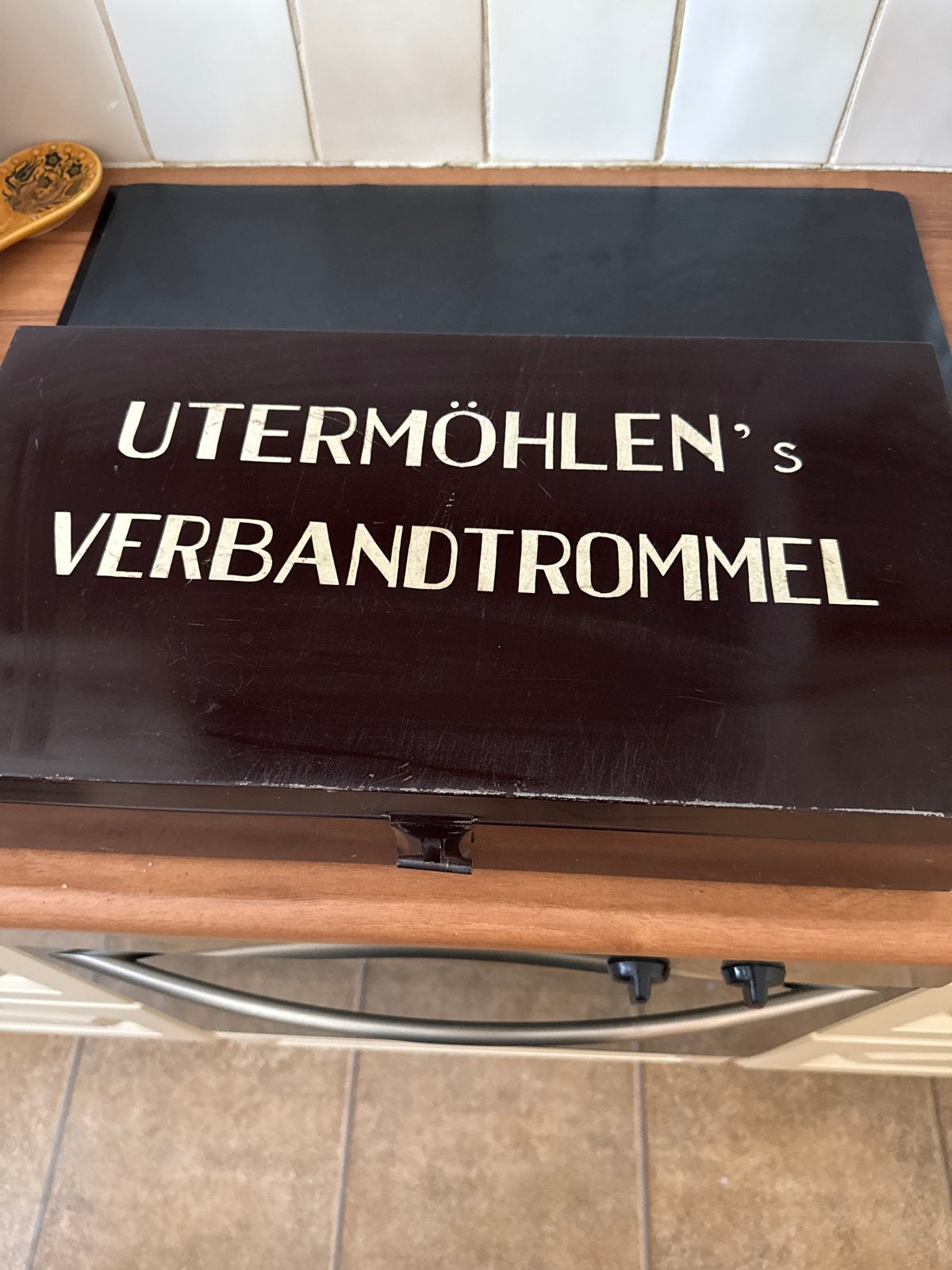 Vintage Utermöhlen's Verbandtrommel - Stalen EHBO-doos, Antiek en Kunst, Ophalen