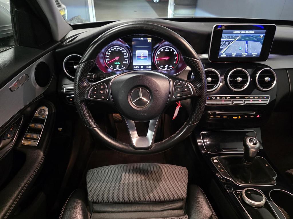 Mercedes C-klasse Estate 180 Prestige | Navi | Trekhaak, Achterwielaandrijving, Gebruikt, Handgeschakeld, 19 km/l
