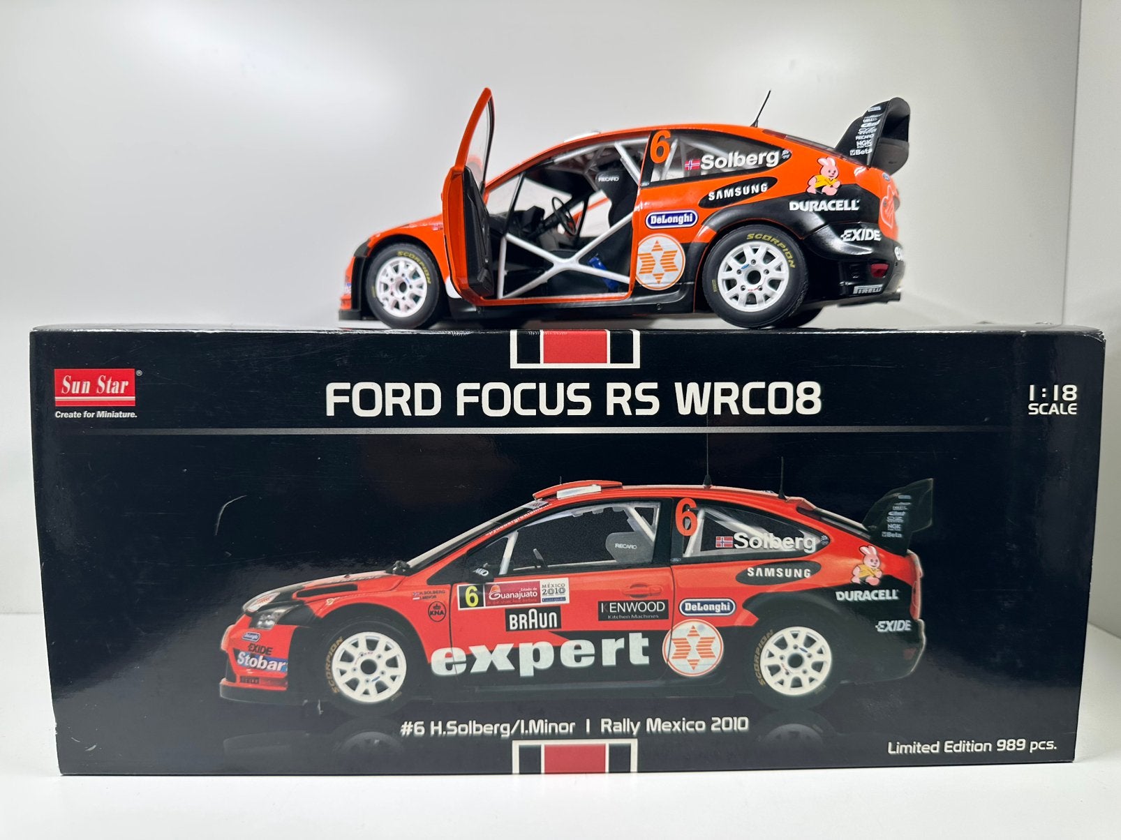 SUN STAR FORD FOCUS RS WRC08 H.SOLBRG RALLY MEXICO 2010 1:18, Ophalen of Verzenden, Zo goed als nieuw, Auto, Sun Star