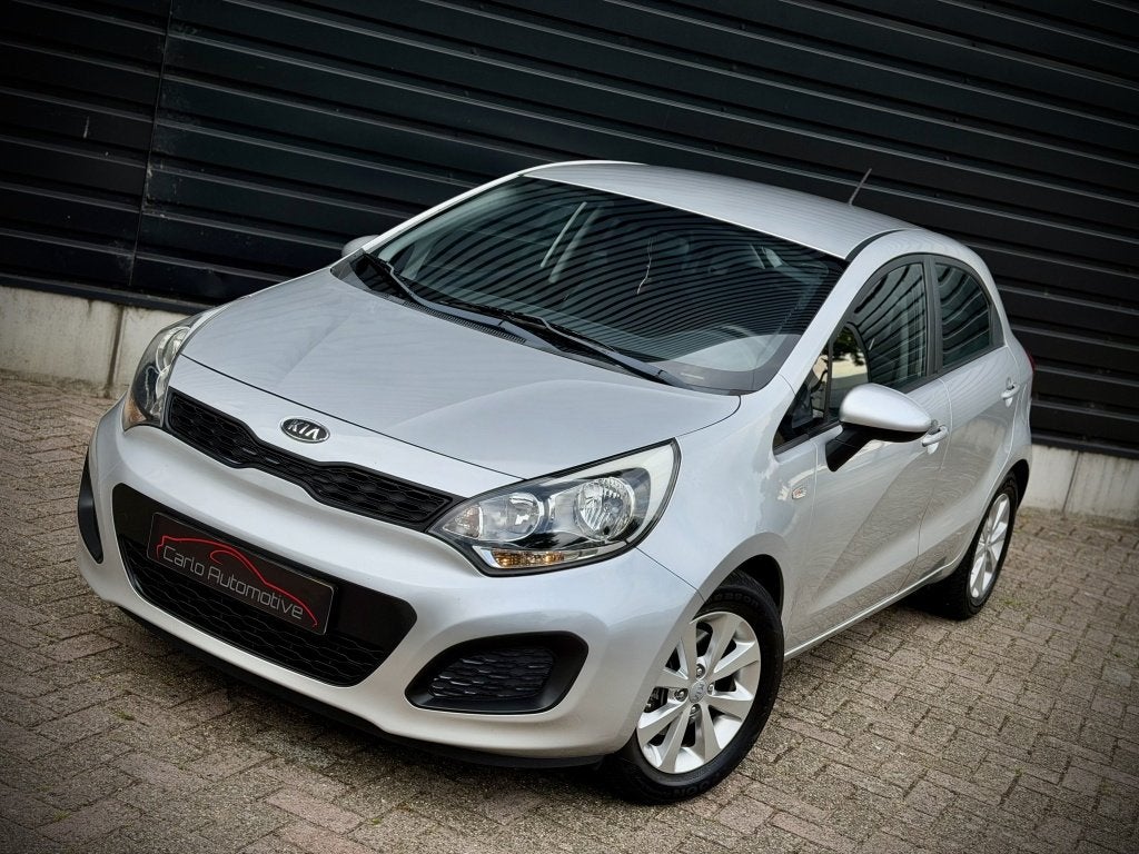 Kia Rio 1.4 CVVT Comfort Pack AUTOMAAT|AIRCO|5DEURS NAP!, Auto's, Euro 5, Gebruikt, Zwart, 4 cilinders