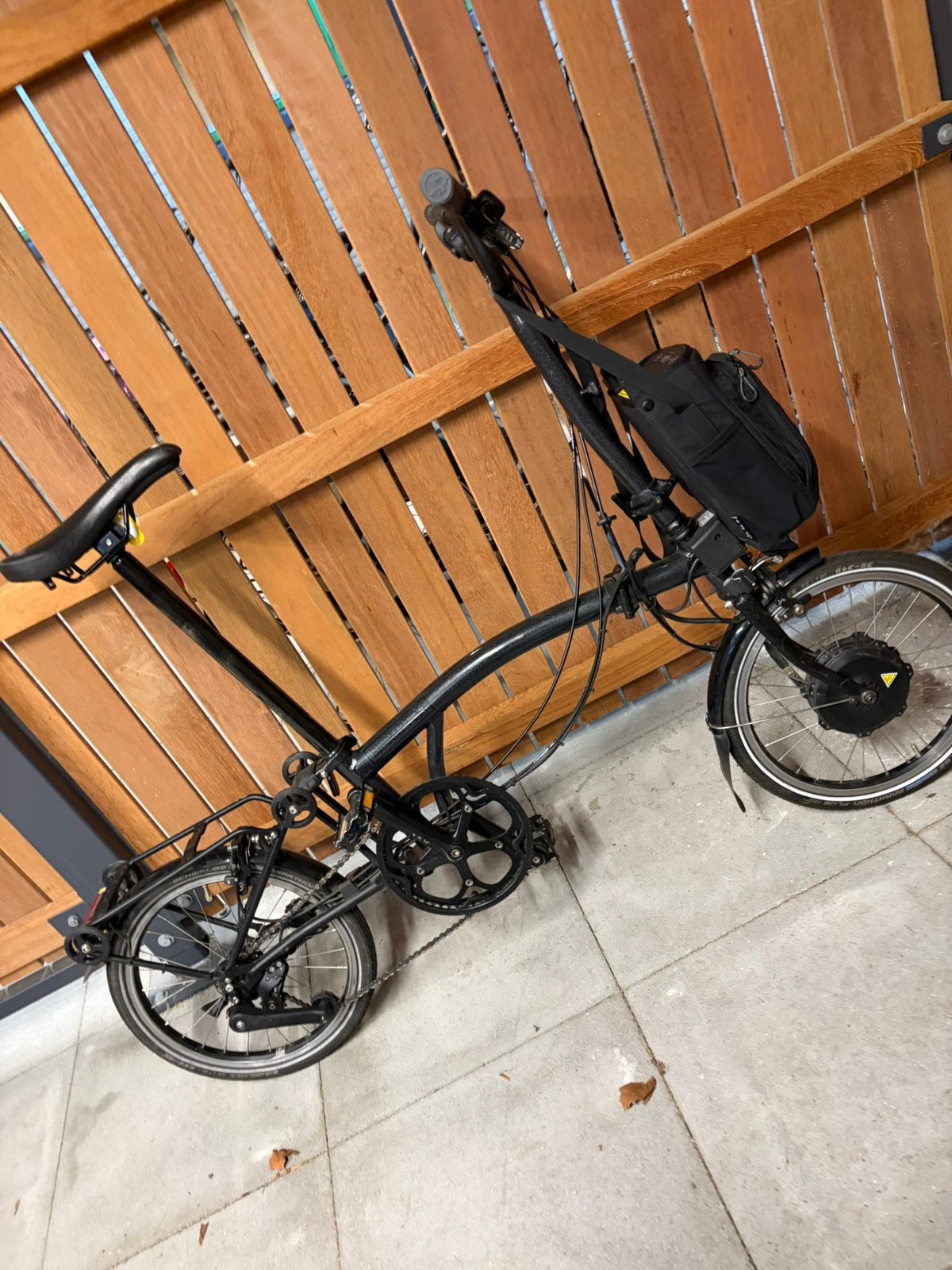 Brompton electric, Ophalen, Gebruikt