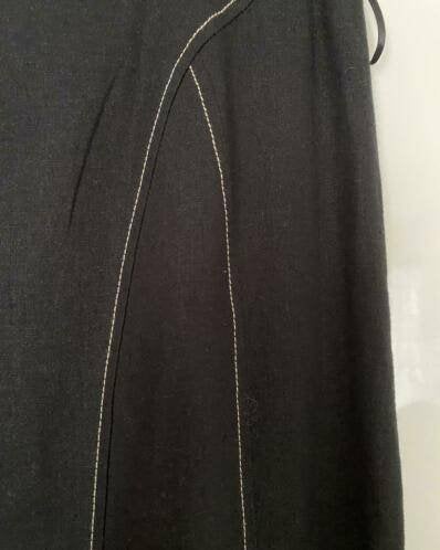 Wallis rok maat 40/42, Kleding | Dames, Rokken, Zwart, Maat 42/44 (L), Ophalen of Verzenden, Zo goed als nieuw