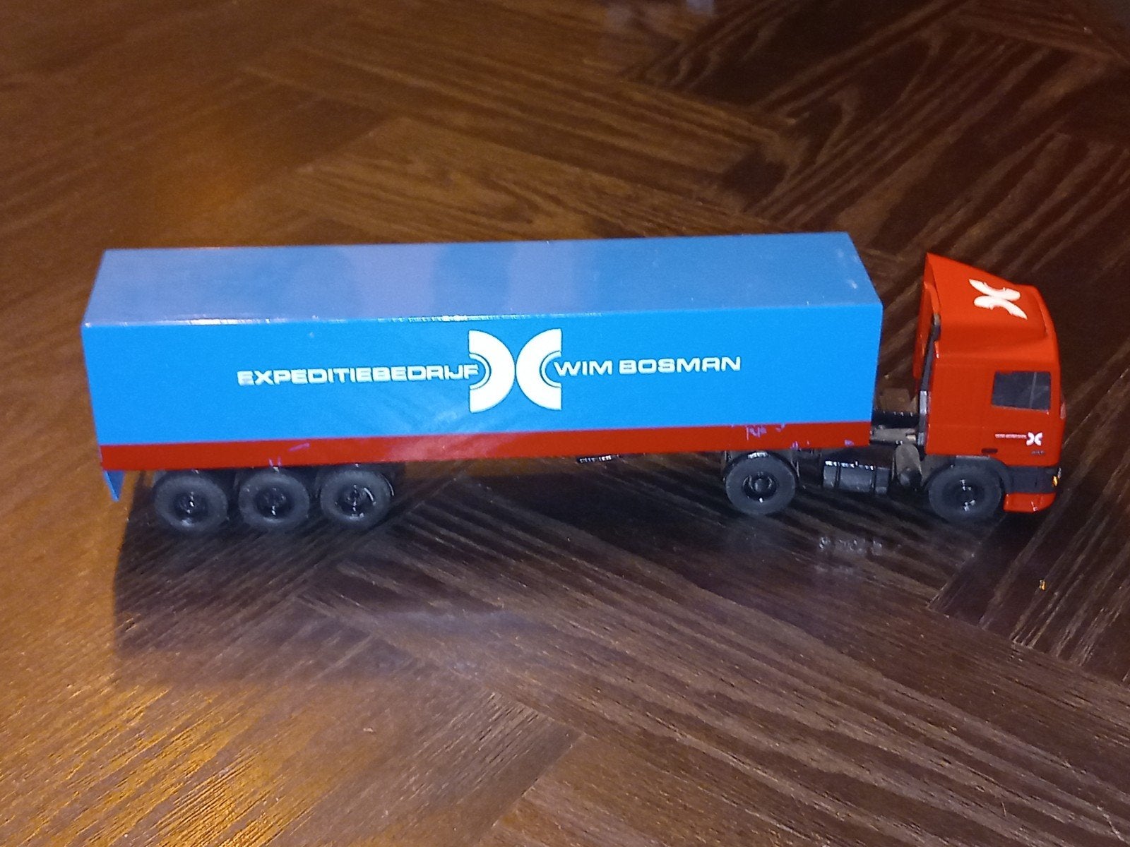 DAF vrachtwagen met Wim Bosman trailer lion toys, Gebruikt, DAF Miniatures, Eindhoven, Nederland, Ophalen of Verzenden