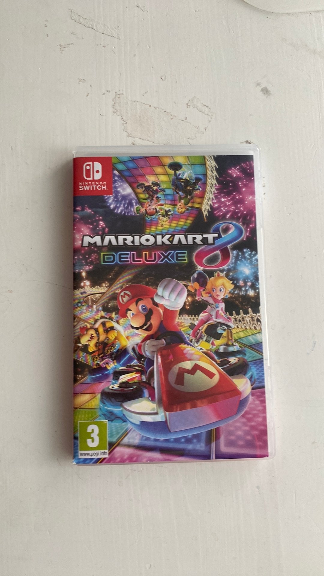 Mario kart 8 deluxe, Spelcomputers en Games, Games | Nintendo Switch, Online, Racen en Vliegen, Ophalen of Verzenden, Zo goed als nieuw