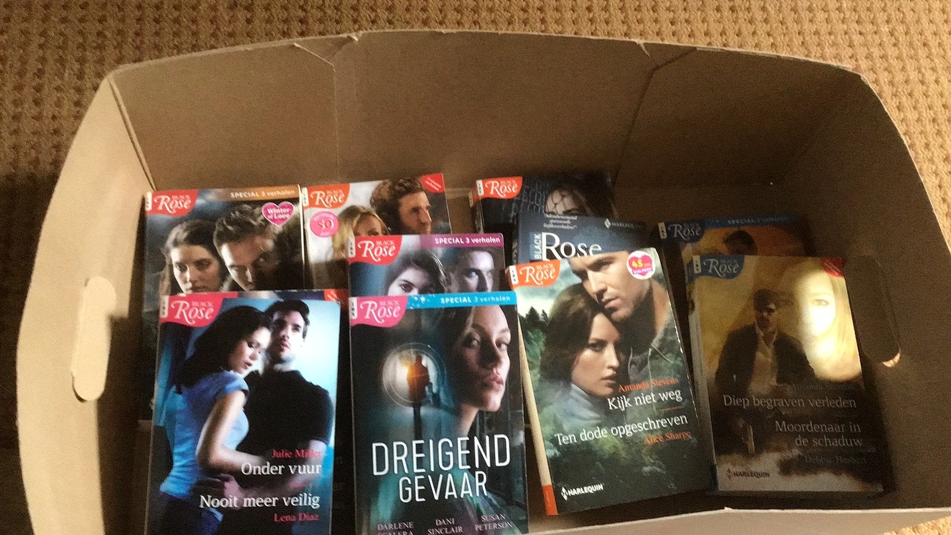 Misdaad romans, Boeken, Romans, Ophalen of Verzenden, Zo goed als nieuw