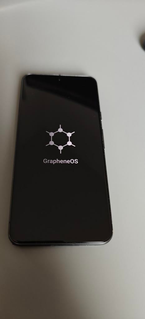 Google Pixel 8 met GrapheneOS - Pro pakket + eSim, 128 GB, Overige modellen, Zwart, Ophalen of Verzenden