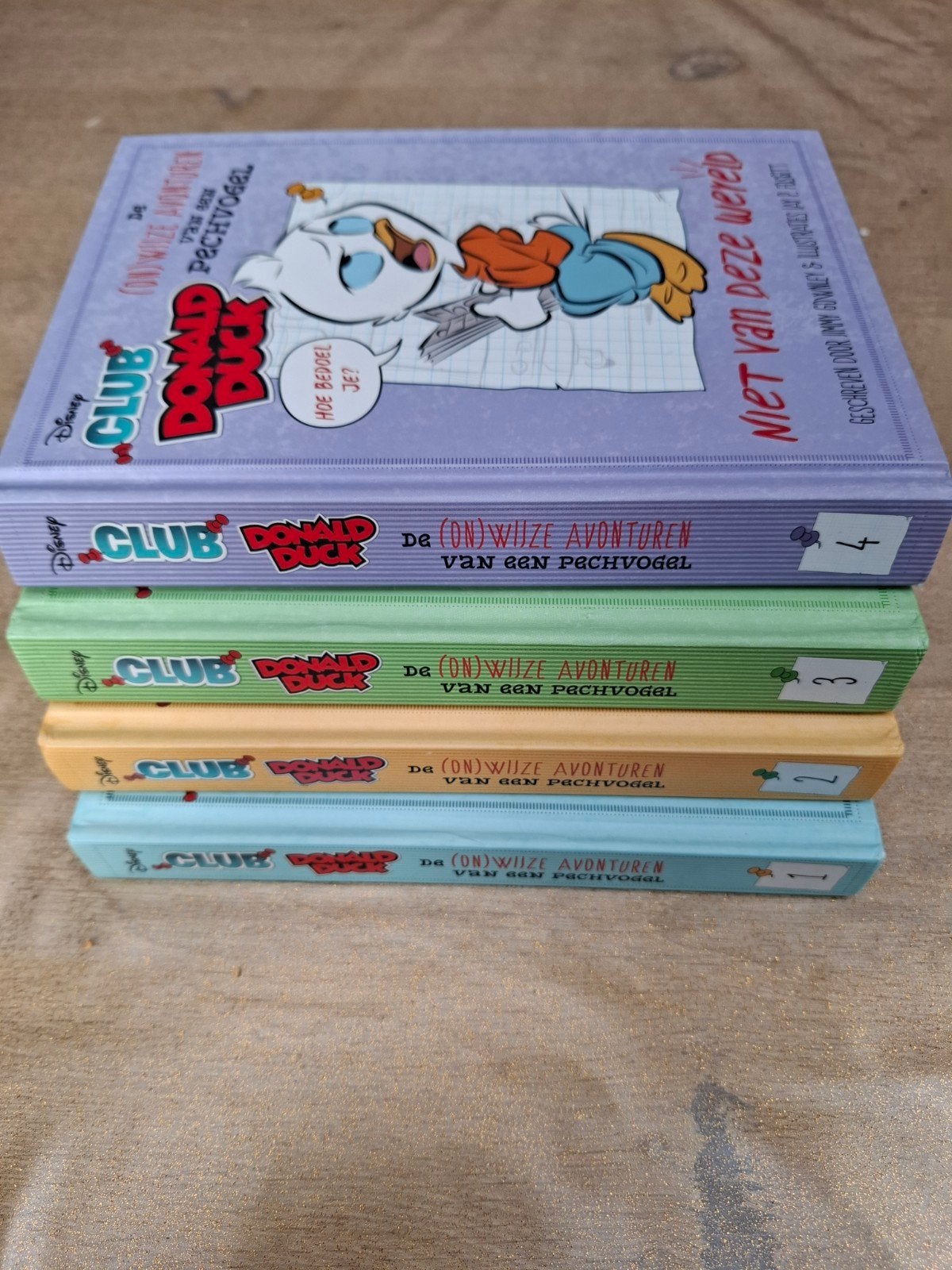 Disney Club Donald Duck: (on)wijze avonturen van een pechv, Boeken, Complete serie of reeks, Ophalen of Verzenden, Zo goed als nieuw
