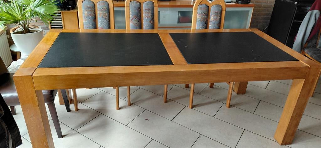Houten eettafel met stenen inleg, 100 tot 150 cm, Ophalen of Verzenden, Zo goed als nieuw, Vijf personen of meer