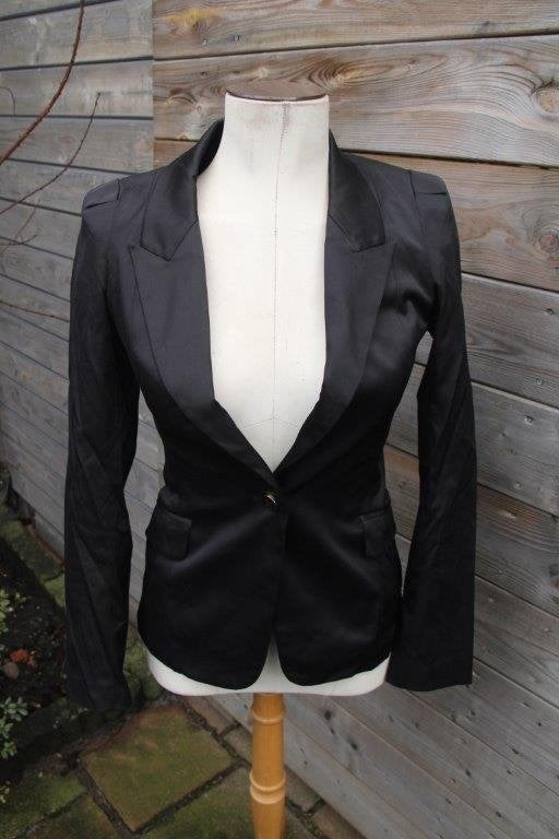 Jasje zwart Attentif mt 36 Vaste prijs, Kleding | Dames, Zwart, Ophalen of Verzenden, Zo goed als nieuw, Jasje