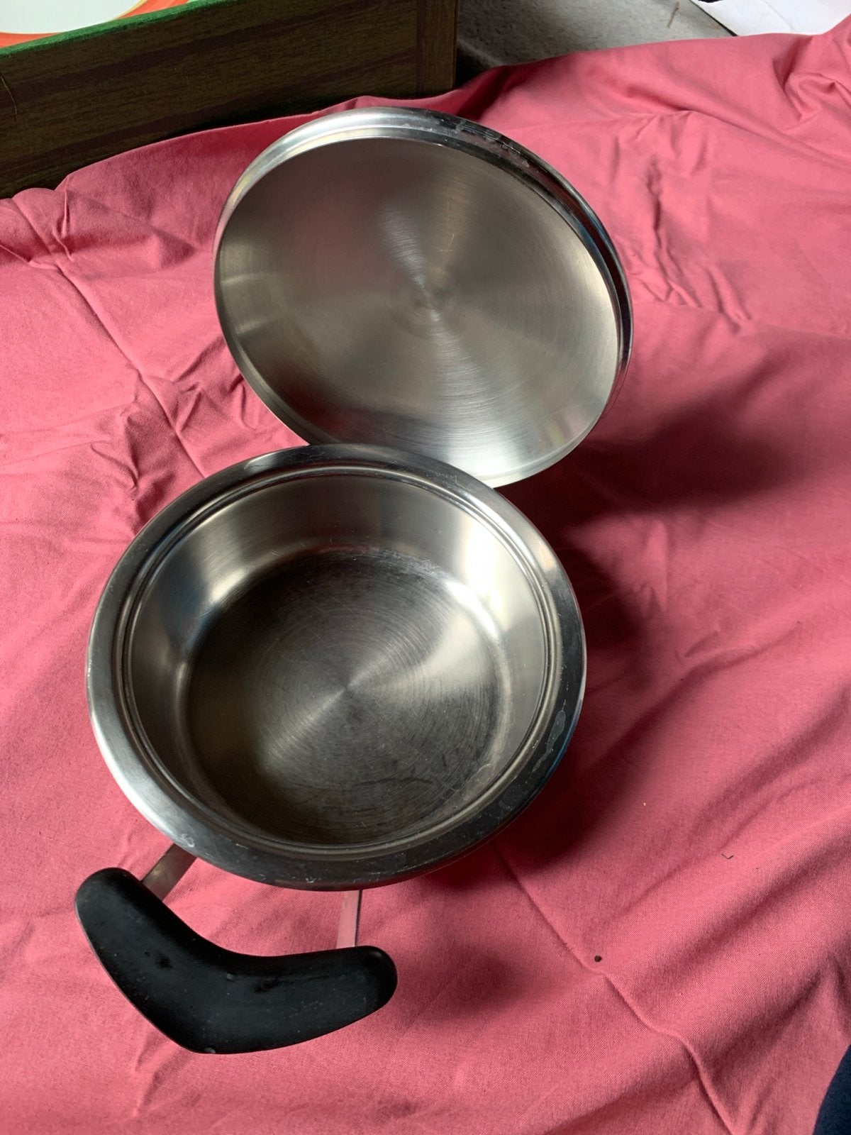AMC pan 1liter, Ophalen, Met deksel, Zo goed als nieuw, Rvs