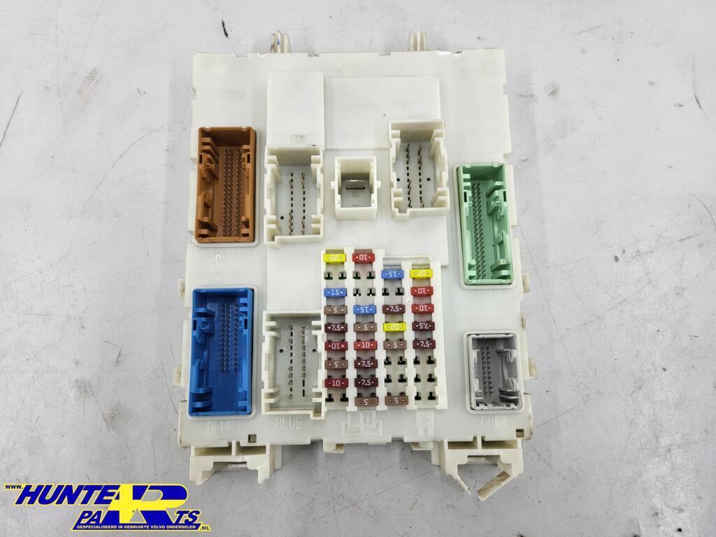 Zekeringkast Volvo V40 ('12-'19) 31394963, Gebruikt, Ophalen of Verzenden, Volvo, Volvo