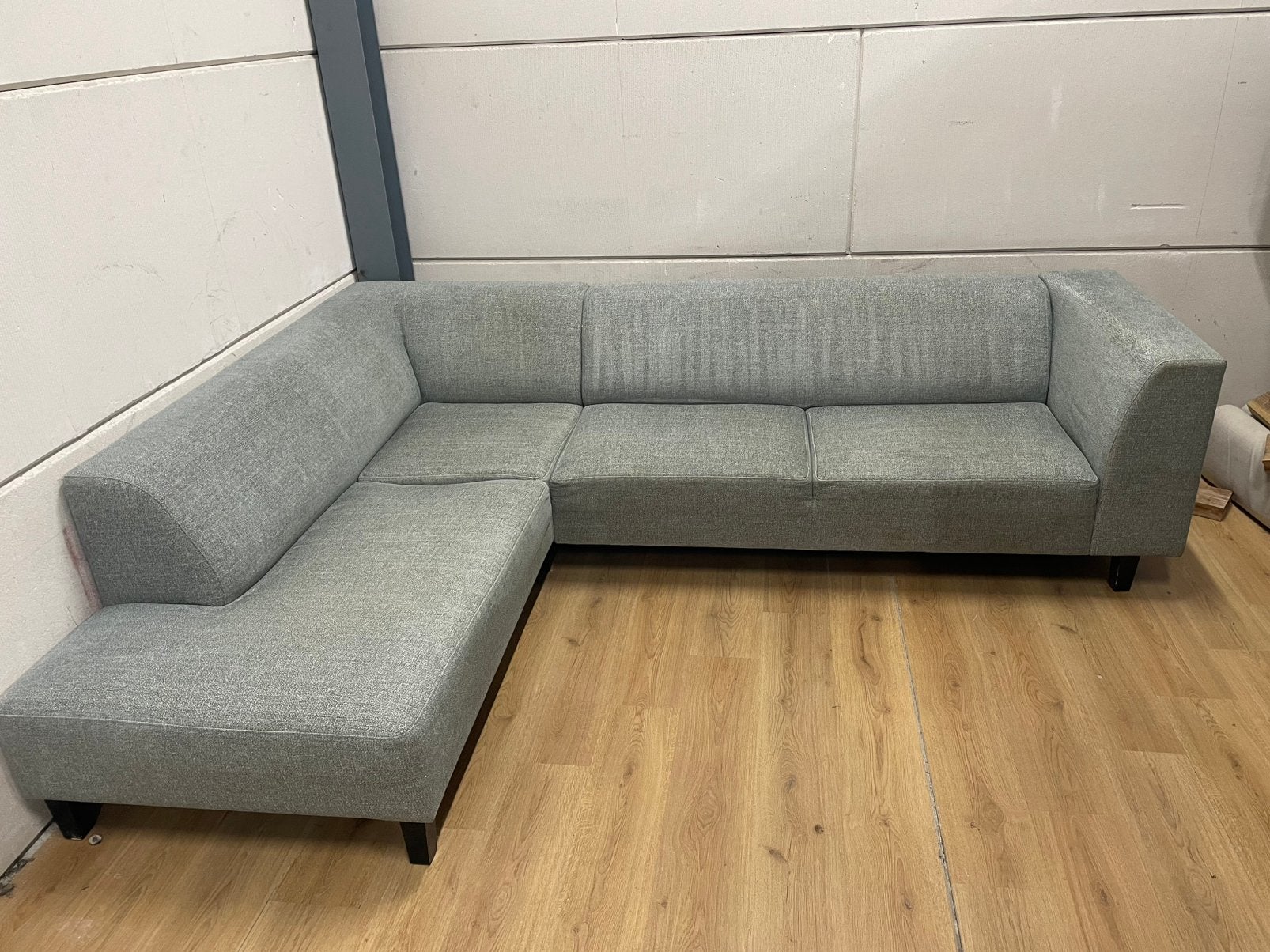 Mooie luxe grijs groene hoekbank - GEREINIGD!!!