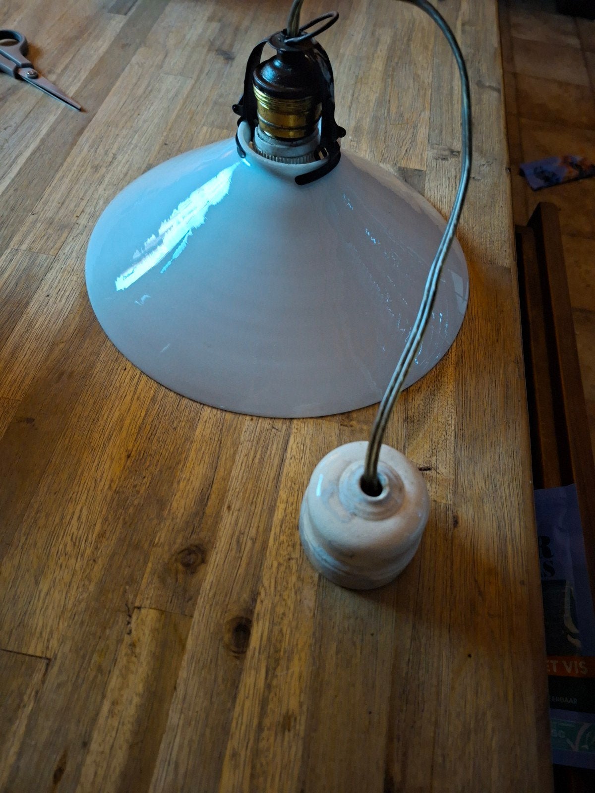 Industriële hanglamp met keramisch porseleinen kapje, Ophalen of Verzenden