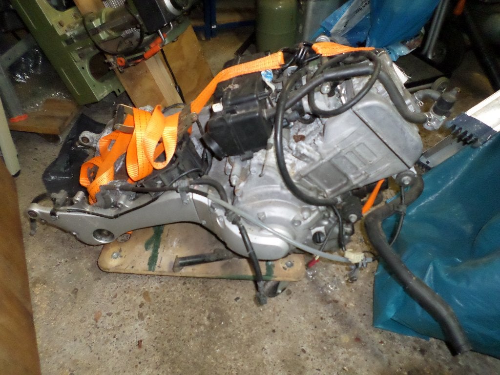 motorblok fjs silverwing 600, Motoren, Ophalen, Gebruikt