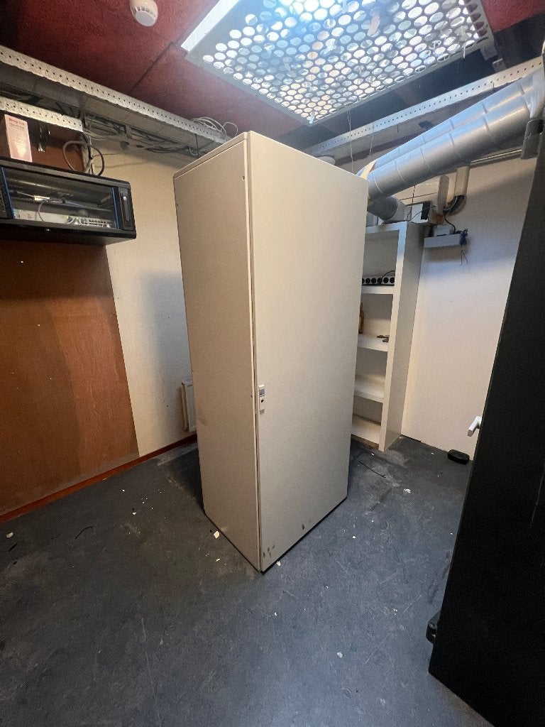 Rittal 19” serverkast / patchkast 42U – 200x80x60 cm, Ophalen of Verzenden, Gebruikt, Plaatstaal
