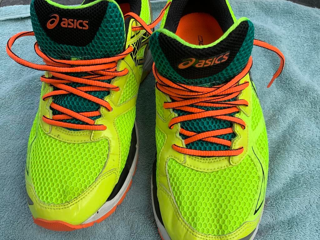 Asics loopschoennen, Hardloopschoenen, Ophalen of Verzenden, Zo goed als nieuw, Hardlopen