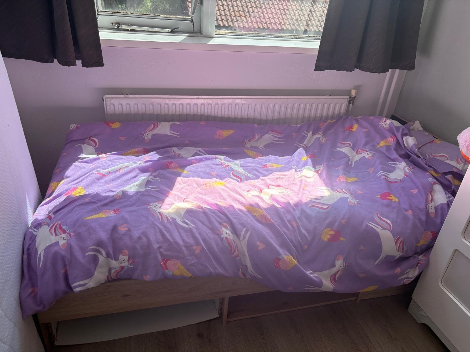 Één persoon bed, Huizen en Kamers, Kamers te huur