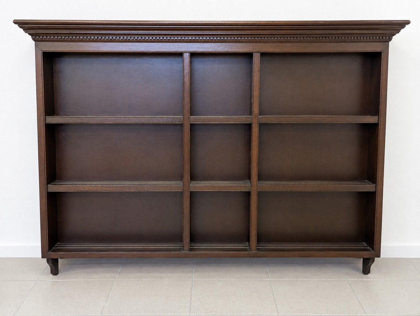 Antieke donkerbruine eikenhouten boekenkast, Antiek en Kunst, Ophalen of Verzenden