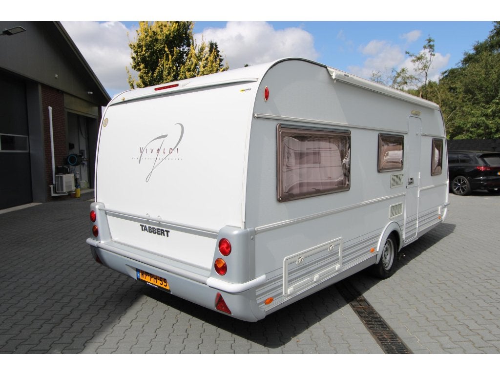 Tabbert Vivaldi 495 HE Luifel-Mover-EnkeleBedden, Rondzit, Tabbert, Bedrijf, 4 tot 5 meter