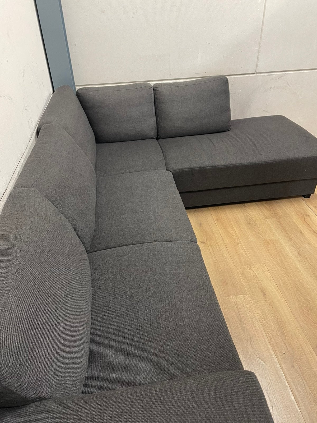 Mooie luxe grijze hoekbank - GEREINIGD!!!, Ophalen, 250 tot 300 cm, Luxe, Hoekbank