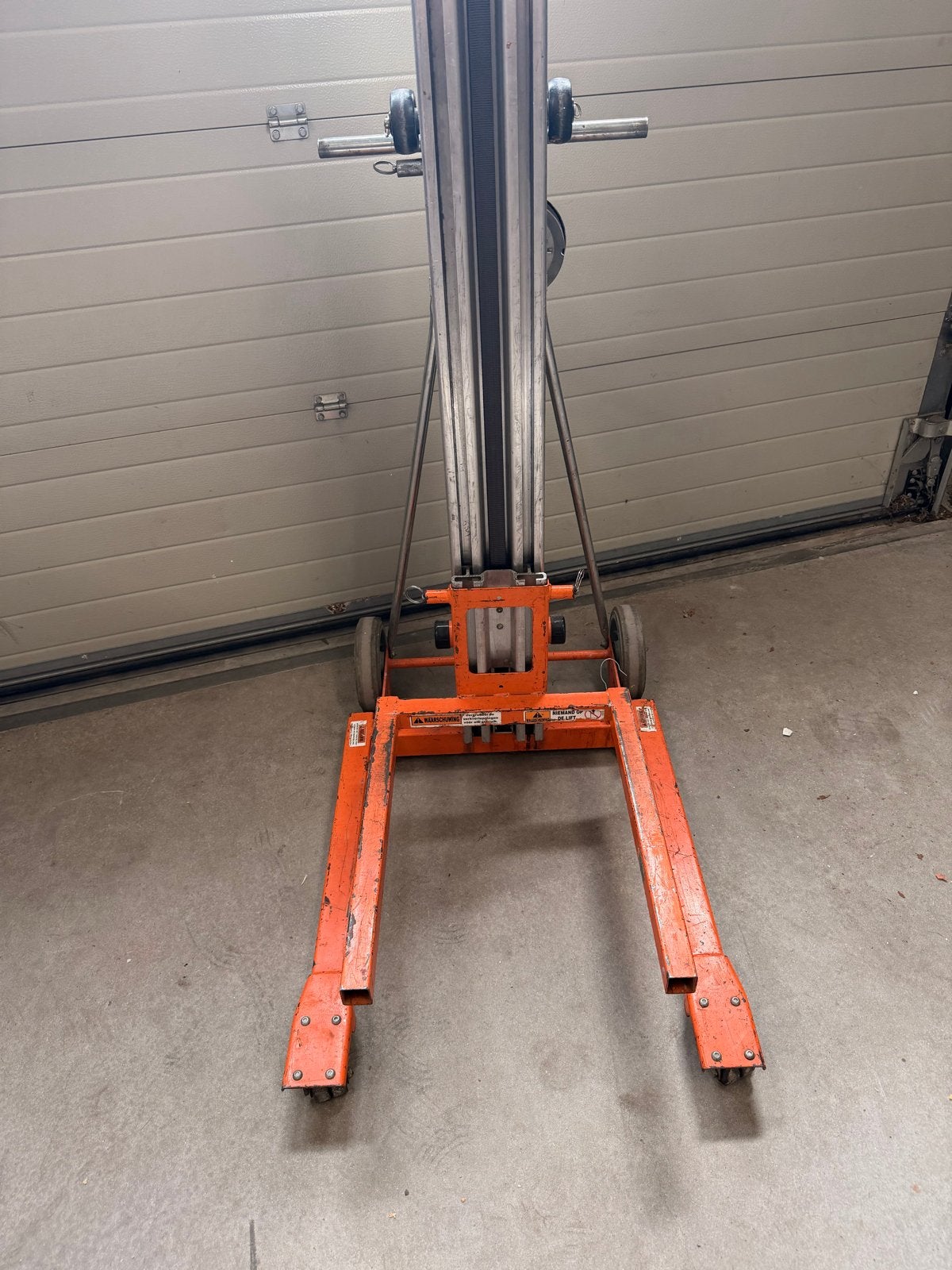 Summer 2210 compacte materiaallift, Doe-het-zelf en Verbouw, Ophalen, Gebruikt, Bouwlift
