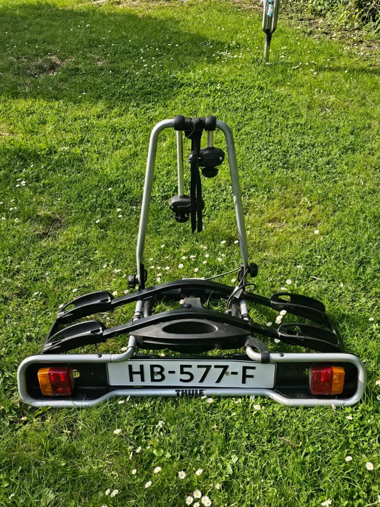 Thule EuroRide 941 fietsendrager voor 2 fietsen, Auto diversen, Fietsendragers, Zo goed als nieuw, Trekhaakdrager, 2 fietsen, Elektrische fiets