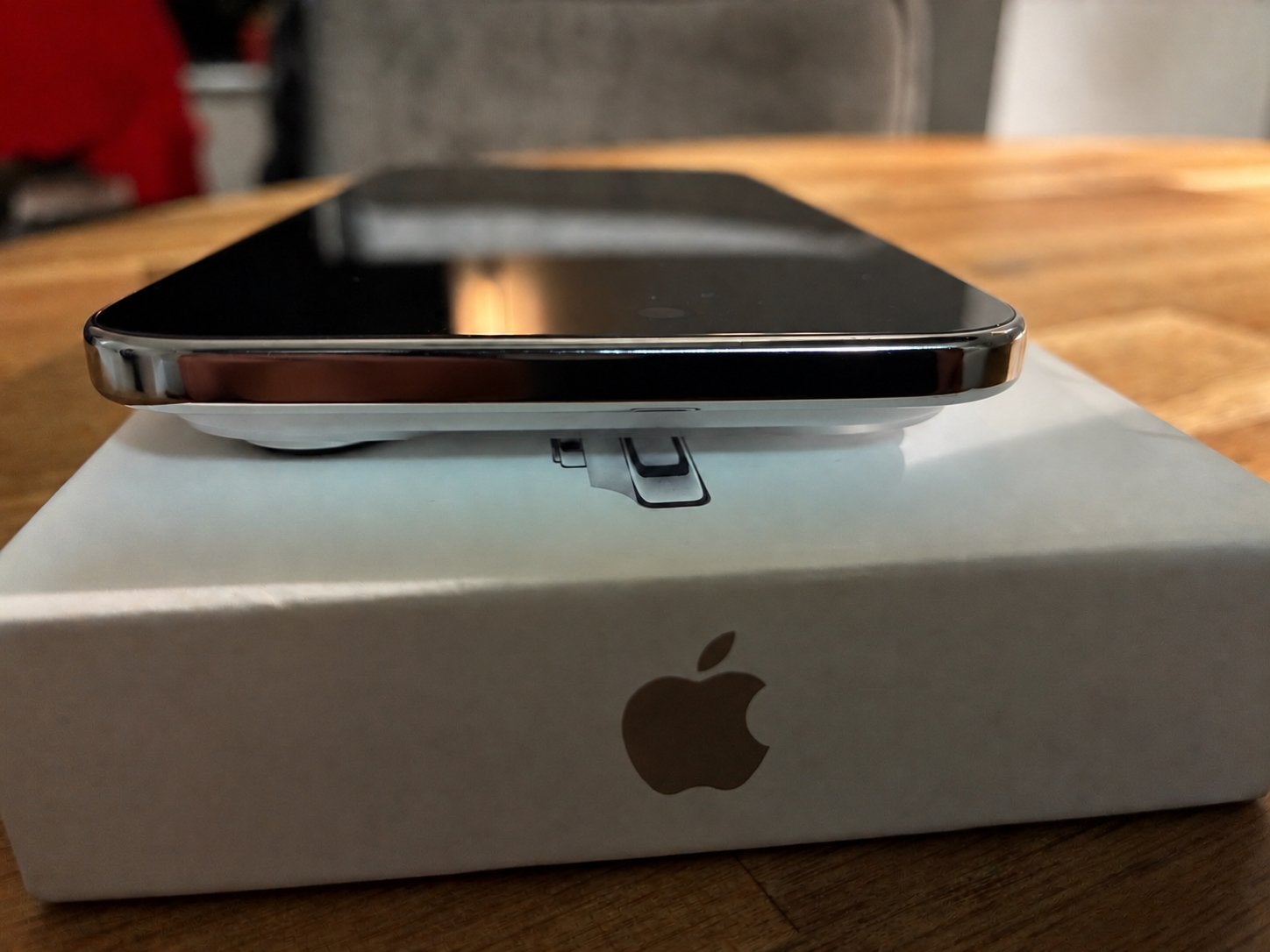 Foto 4 van IPhone AIR 256GB Wit 12GB incl. factuur met 1,5 jr garantie
