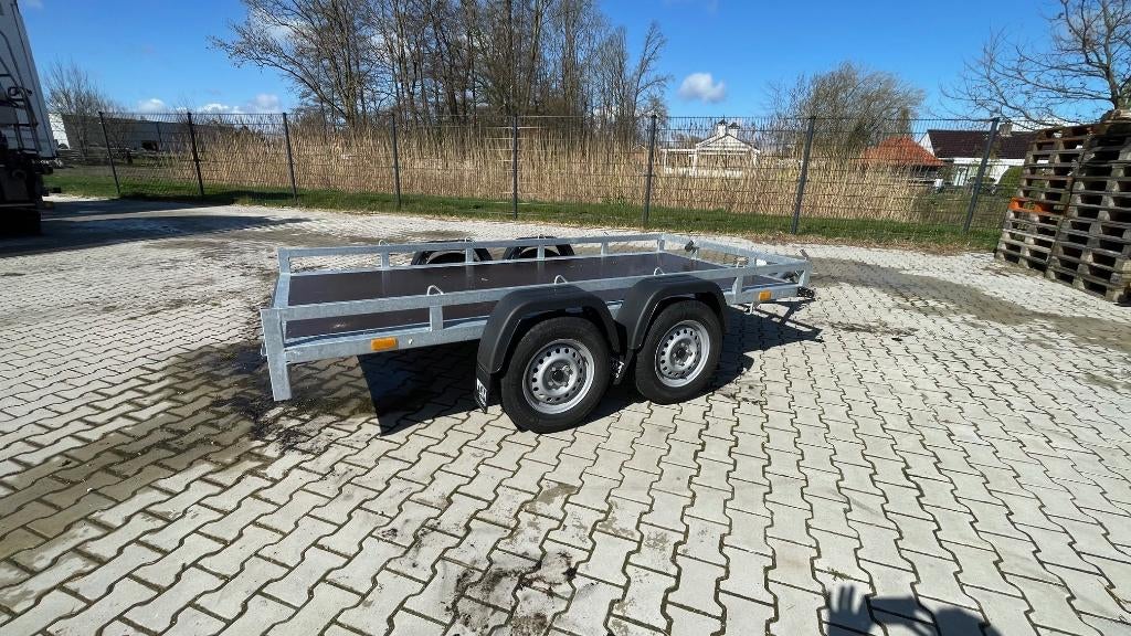 VDM platte aanhanger BJ 2025 NIEUW Tandemasser 750 KG, Ophalen, Nieuw