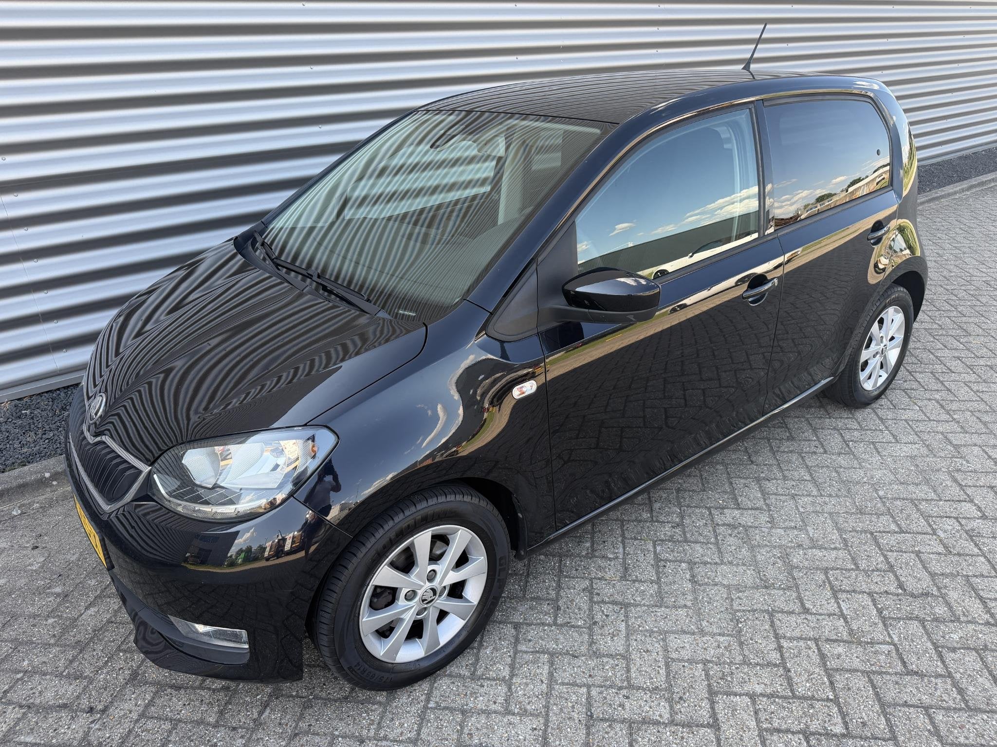 Skoda Citigo 1.0 Greentech Ambition Cruise Control Airco, Auto's, Voorwielaandrijving, Stof, Gebruikt, Zwart