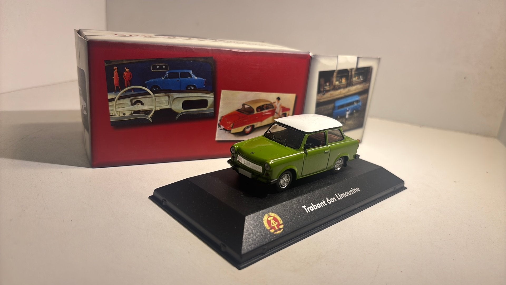 Trabant 601 limousine atlas 1.43, Overige merken, Auto, Ophalen of Verzenden, A