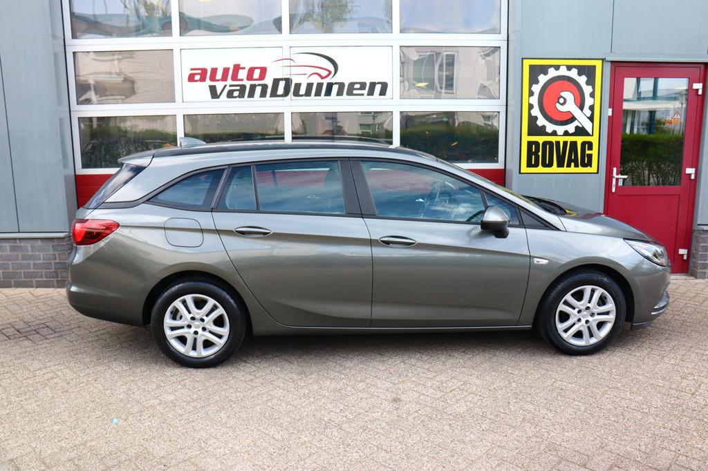 Opel Astra Sports Tourer 1.0 Online Edition O.a: PDC v+a, Ai, Voorwielaandrijving, Stof, Gebruikt, 1178 kg