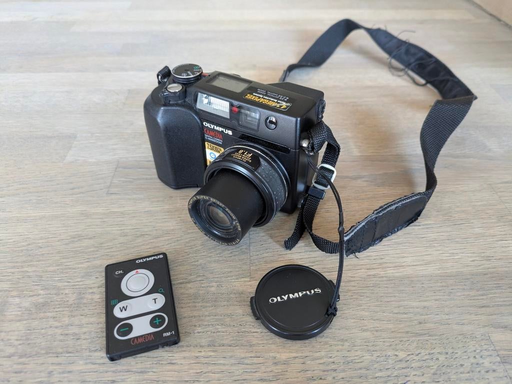 Olympus C-2100 Ultra Zoom Digitale Camera met USB kabel, Ophalen of Verzenden, Gebruikt, Olympus