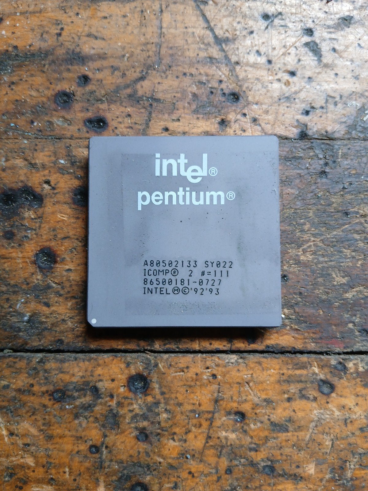 Intel Pentium Processor A80502133 SY022 Vintage CPU, Computers en Software, Processors, Intel Pentium A80502133 SY022, Gebruikt