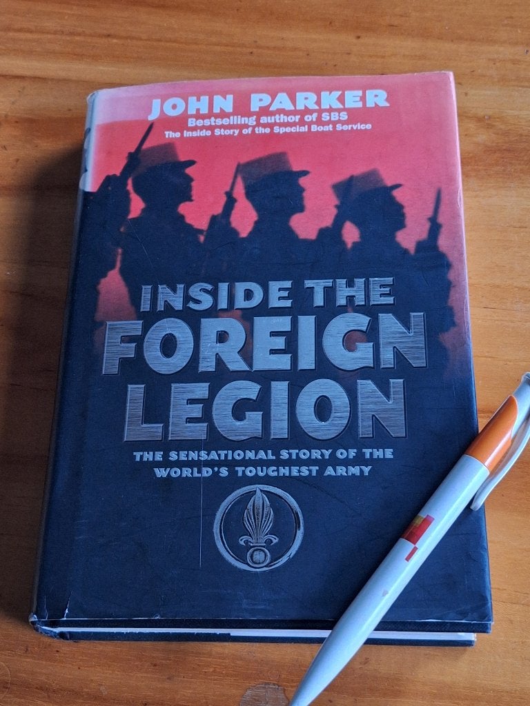 Inside the Foreign Legion - John Parker, Gelezen, John Parker, Ophalen of Verzenden, Landmacht