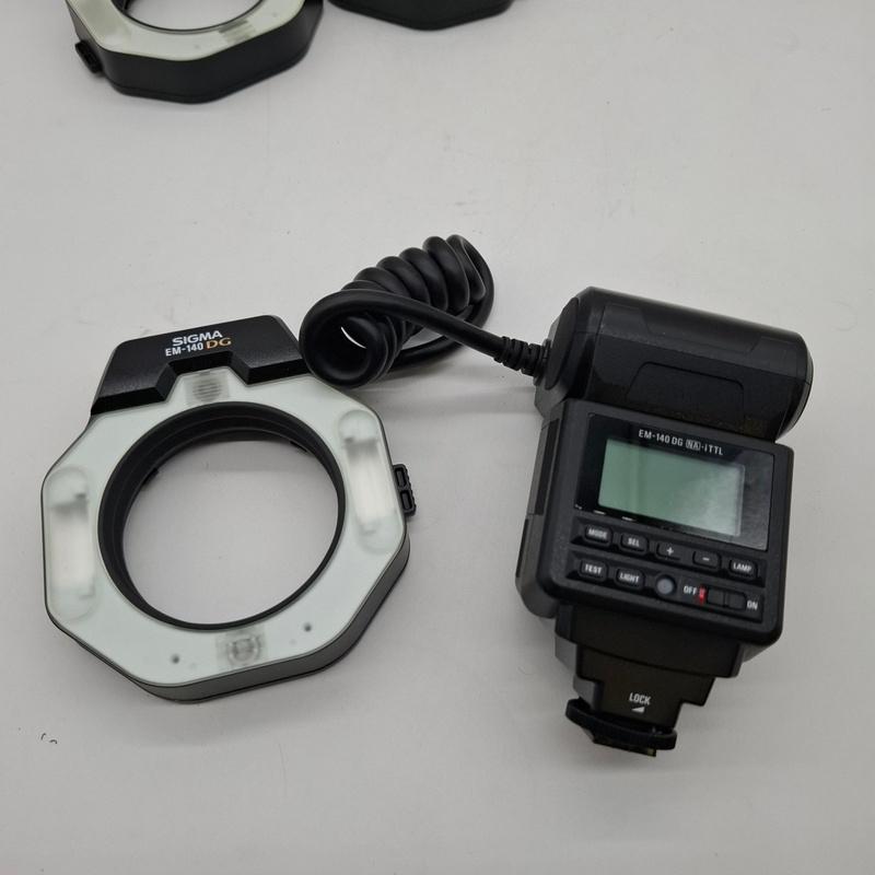 Sigma EM-140 DG Macro Ringflitser, Audio, Tv en Foto, Fotografie | Flitsers, Ophalen of Verzenden, Zo goed als nieuw, Overige merken