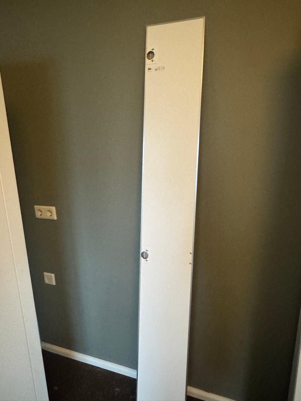 IKEA AHEIM spiegeldeur 25x195 PAX kast  (204.148.29), Ophalen, Minder dan 50 cm, 200 cm of meer, Zo goed als nieuw