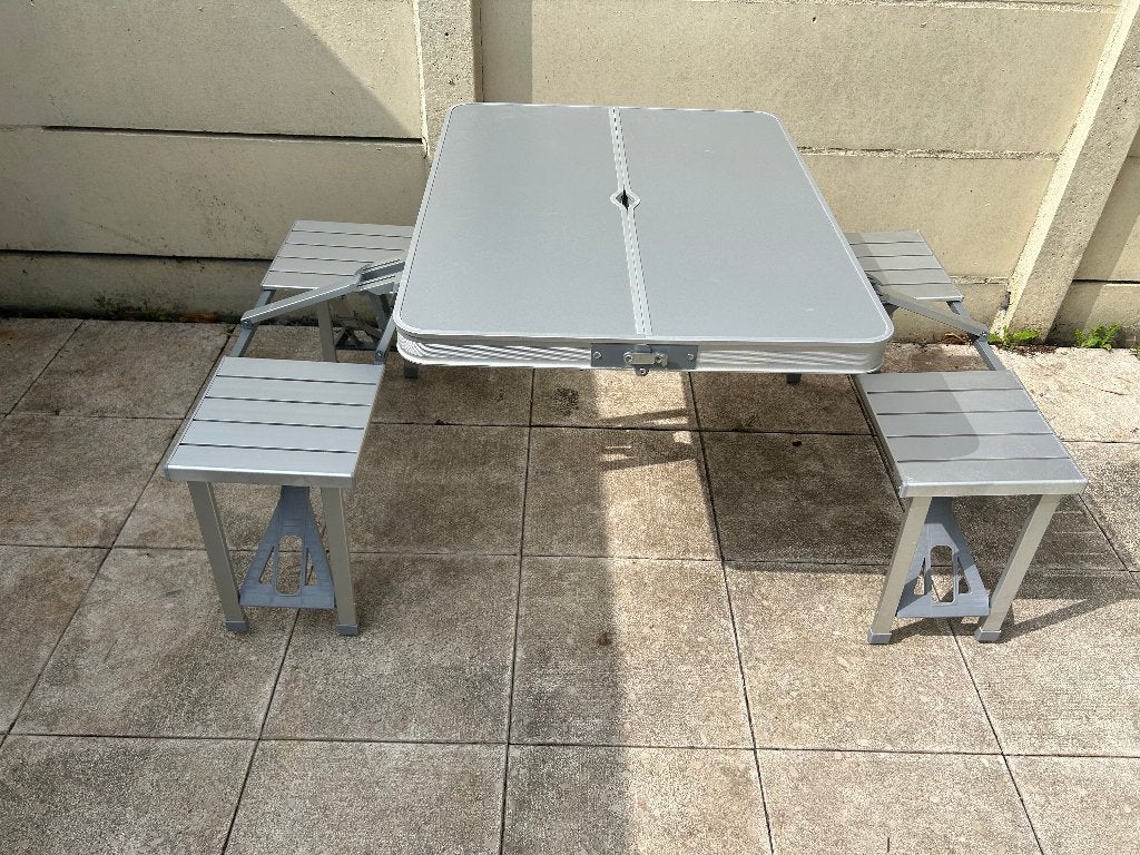 Compacte campingtafel met 4 zitplaatsen voor kinderen, Ophalen, Gebruikt