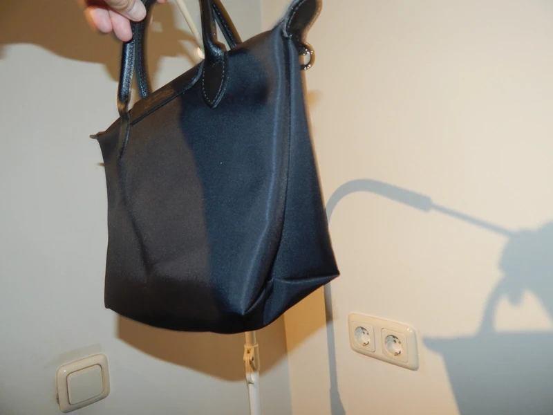 Longchamp zwarte handtas leren details Als Nieuw, Verzenden, Zo goed als nieuw, Zwart, Handtas