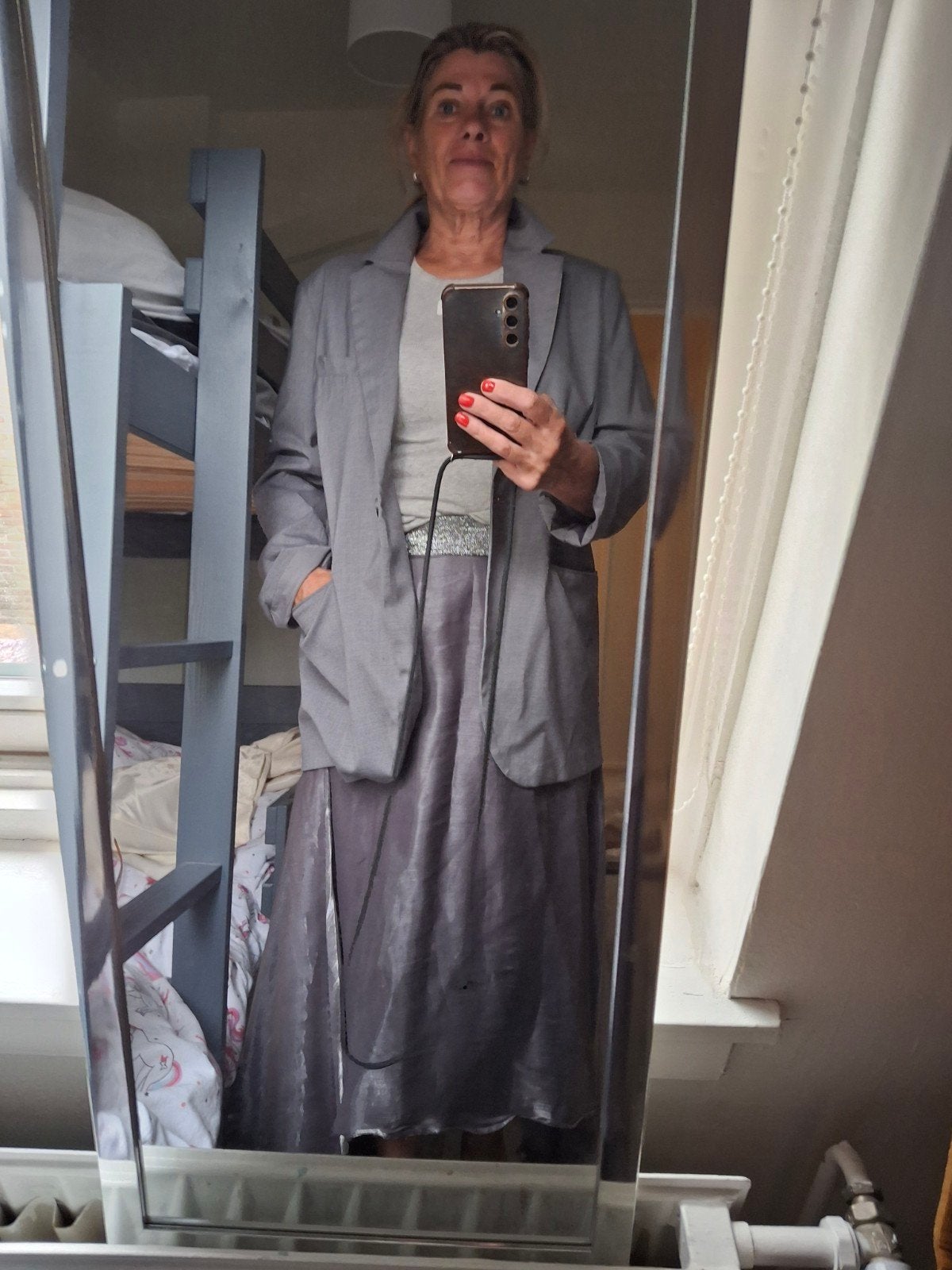 Prachtige set nieuwe zilverkleurige rock en blazer, Ophalen of Verzenden, Zo goed als nieuw, Maat 34 (XS) of kleiner