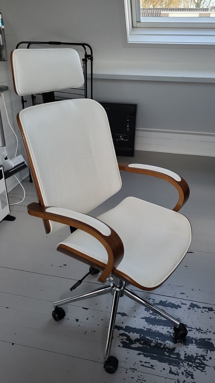 Luxe Bureaustoel Wit Leer en Hout - Comfortabel & Stijlvol, Ophalen, Gebruikt, Wit, Bureaustoel