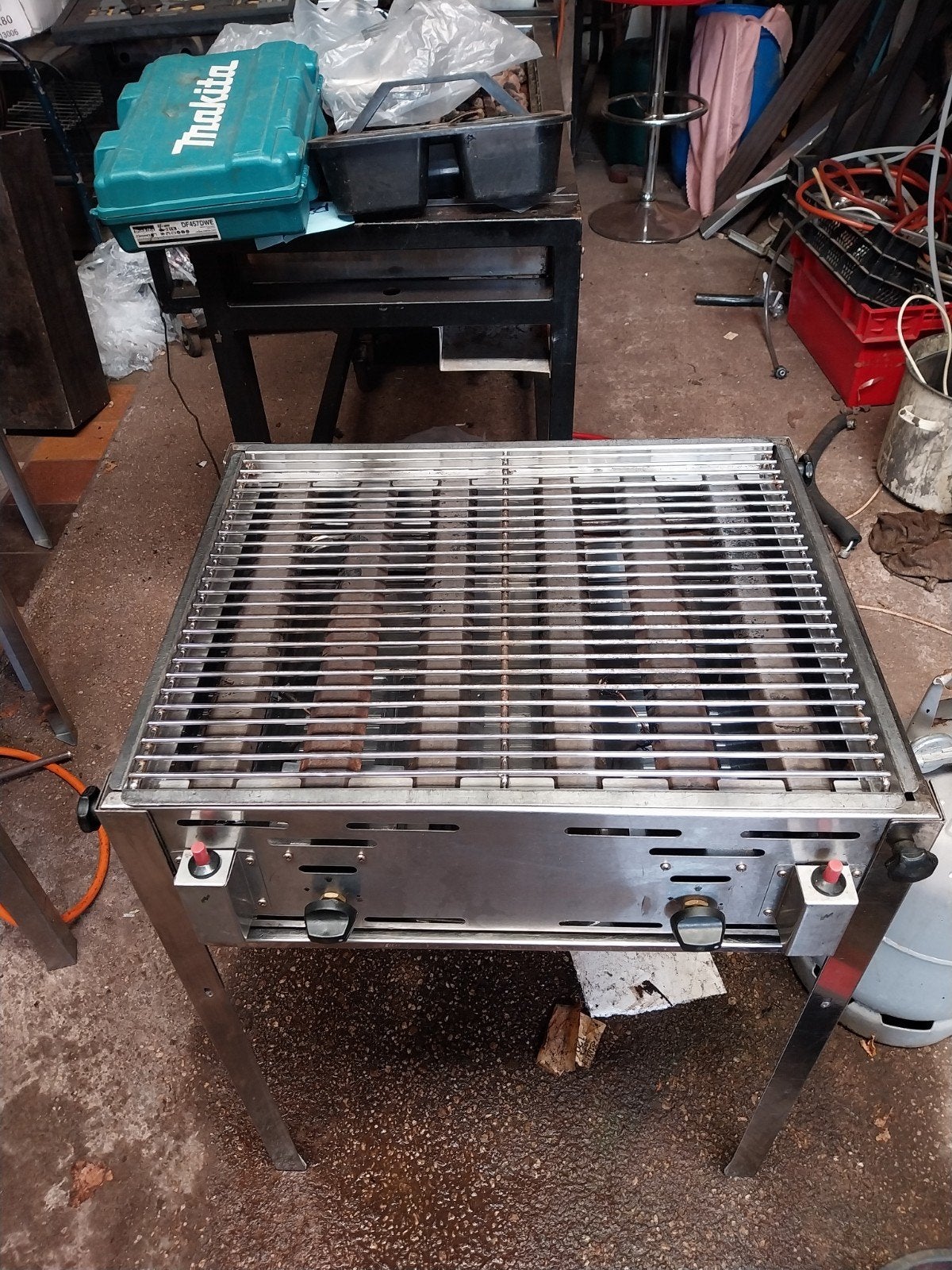 Hendi Roast-Master Maxi Gasbarbecue, Ophalen, Gebruikt